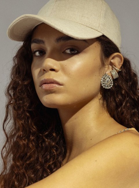 Clara